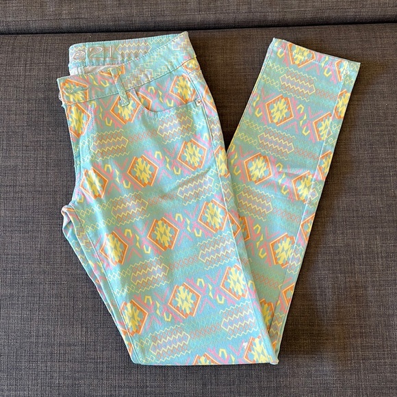 Aztec Print / 90s Colors / 2010s Style Jeggings Pants - Picture 1 of 2